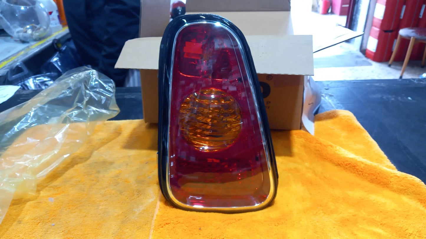 882-1902L-UE FANALE POSTERIORE SX SINISTRO MINI ONE =COPER DAL 2001 AL 2004