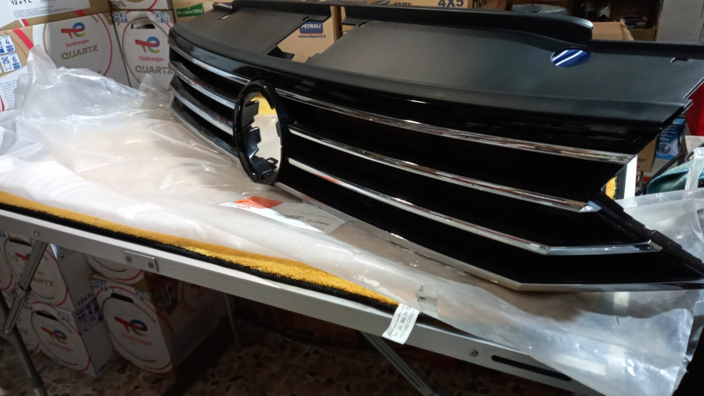 0948510 ISAM GRIGLIA ANTERIORE VOLKSWAGEN PASSAT DAL 2014 IN POI