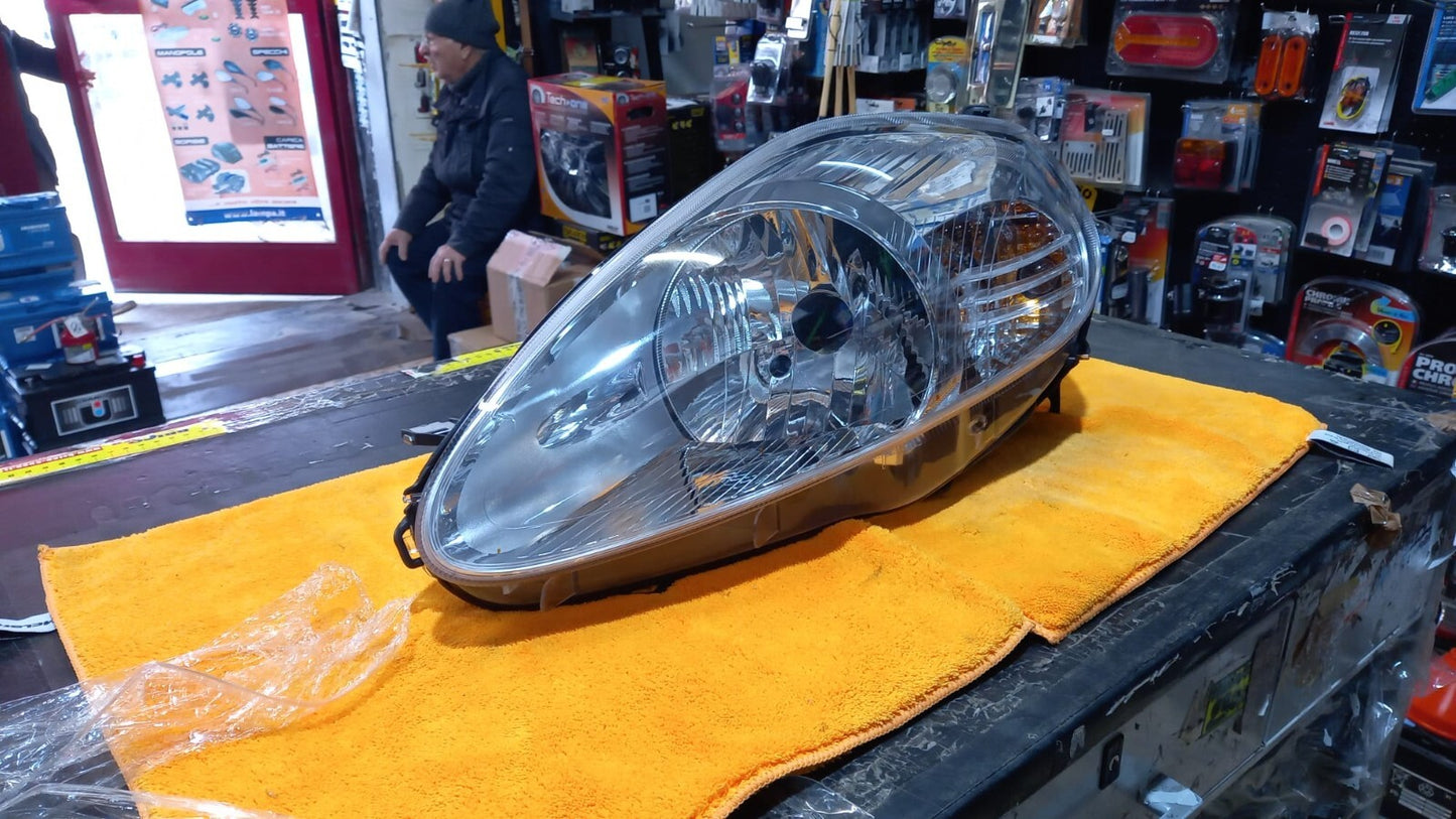 FARO PROIETTORE SX SINISTRO FIAT GRANDE PUNTO DAL 2008 IN POI PRESA VIOLA
