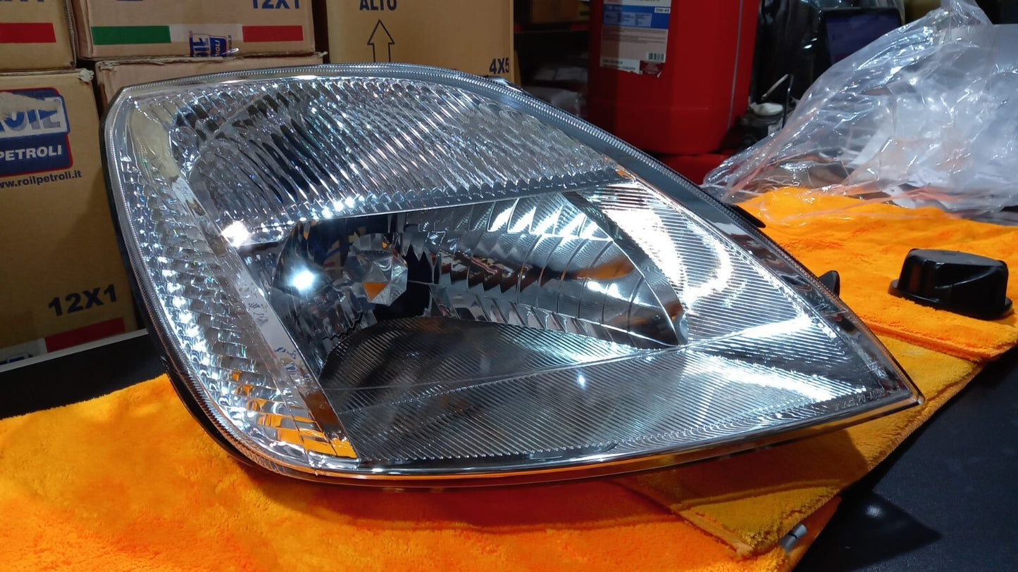FARO PROIETTORE DX DESTRO FORD FIESTA 2002 A 2005