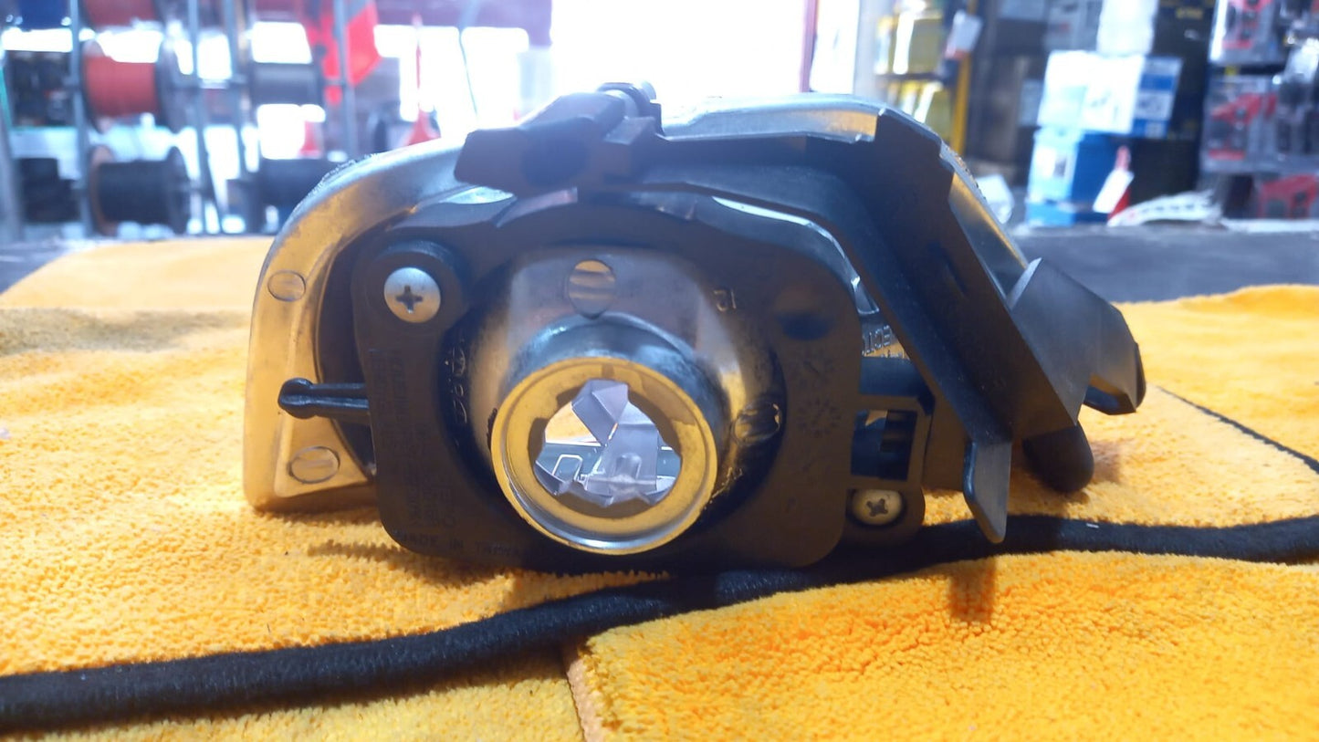 FENDINEBBIA DX DESTRO FORD FOCUS DAL 2001 AL 2004