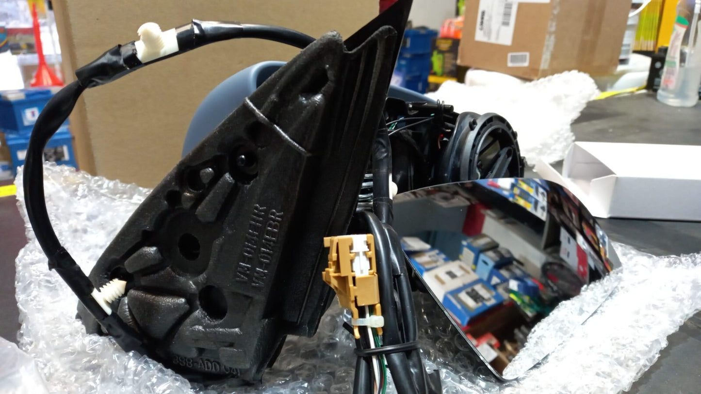 SPECCHIO RETROVISORE DX DESTRO AUDI A4 DAL 2000 AL 2005