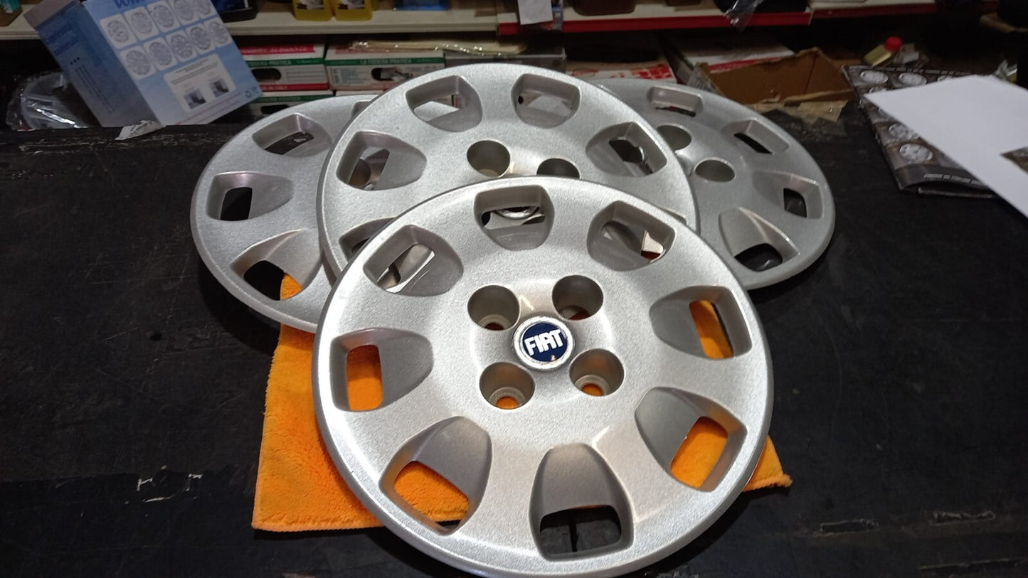 KIT 4 COPPE COPRICERCHI PER FIAT PUNTO DAL 1999 IN POI CON CERCHIO 13''