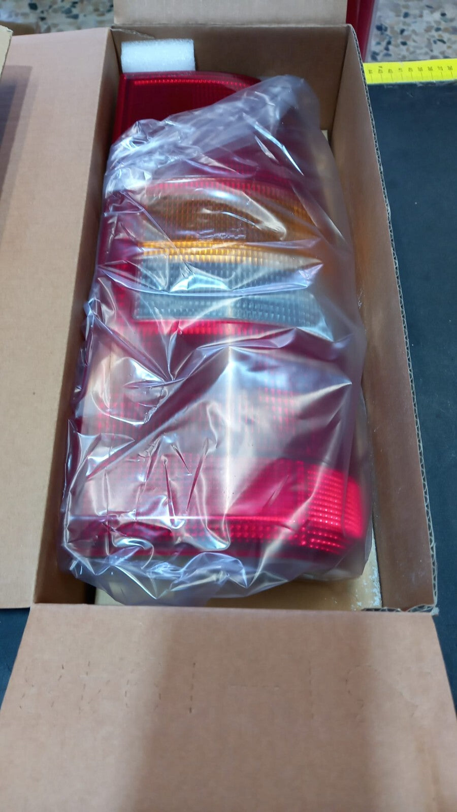 FANALE DX DESTRO POSTERIORE FIAT  SCUDO, JUMPY,EXPERT DAL 1994 AL 2006