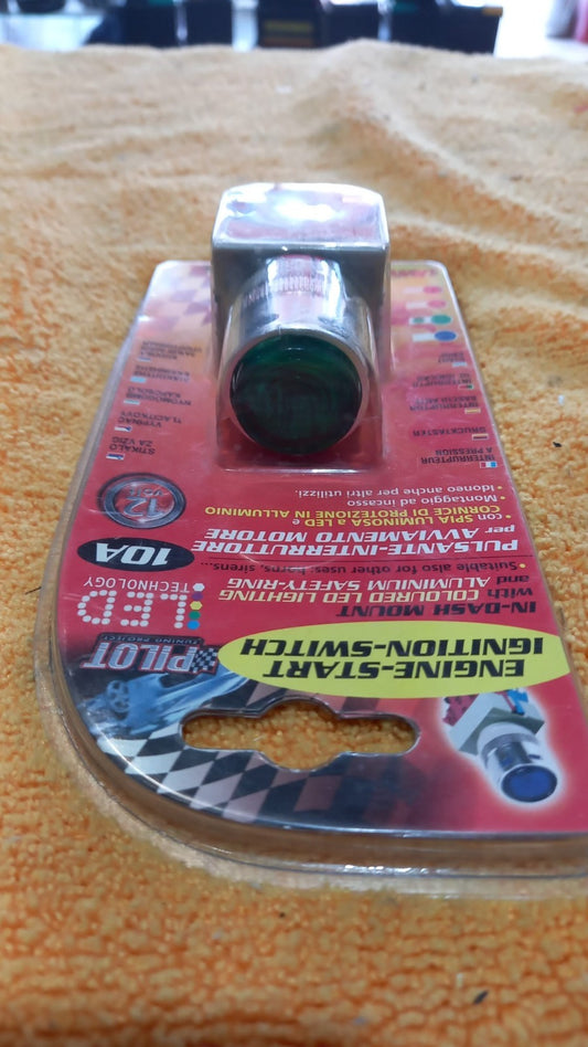 Interruttore a pulsante  12V Verde  10A Per avviamento motore. Con spia luminosa