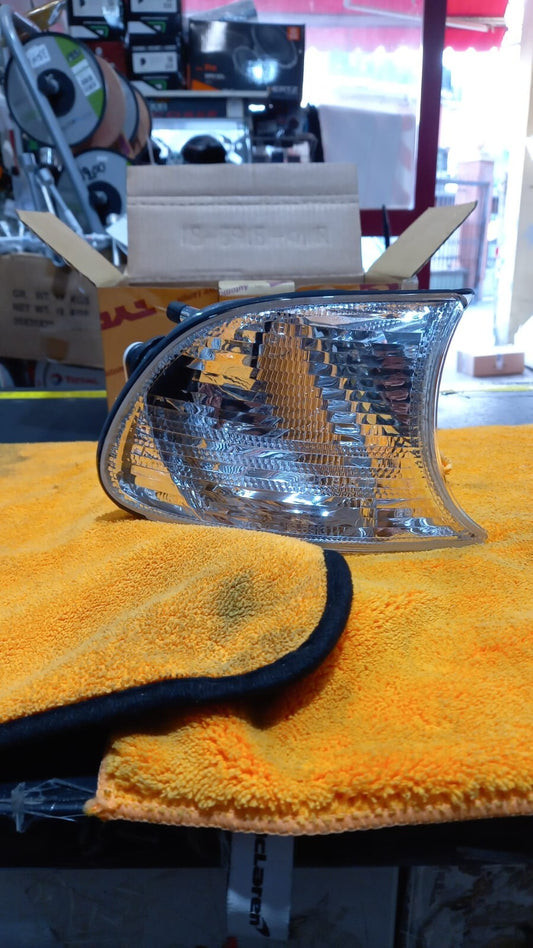 FANALE FRECCIA ANTERIORE DX (DESTRO) BMW SERIE 3 COUPE' 2001 