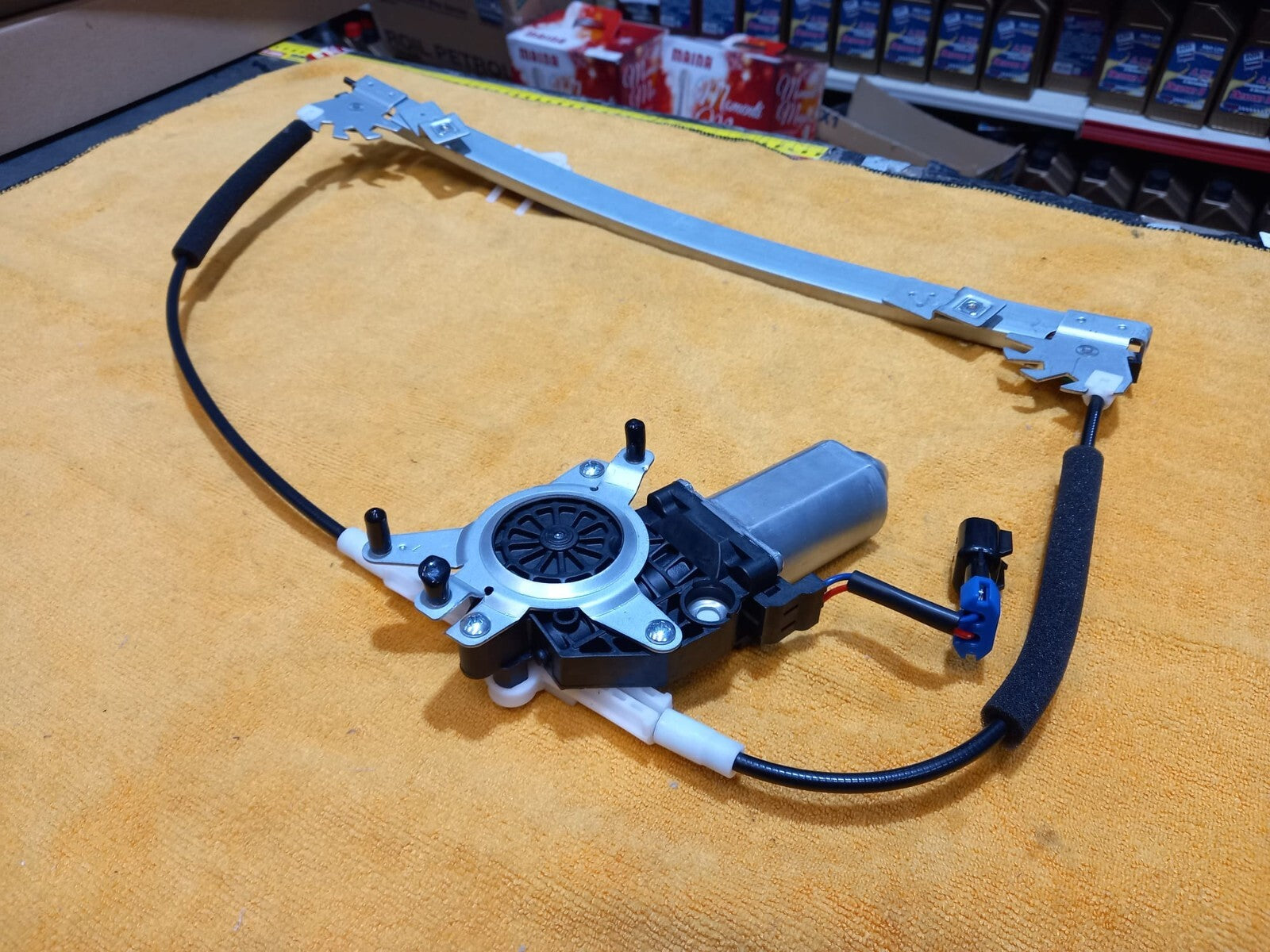 KIT ALZAVETRO-CRISTALLO ANTERIORE SX SINISTRO FIAT PANDA DAL 2003 IN POI