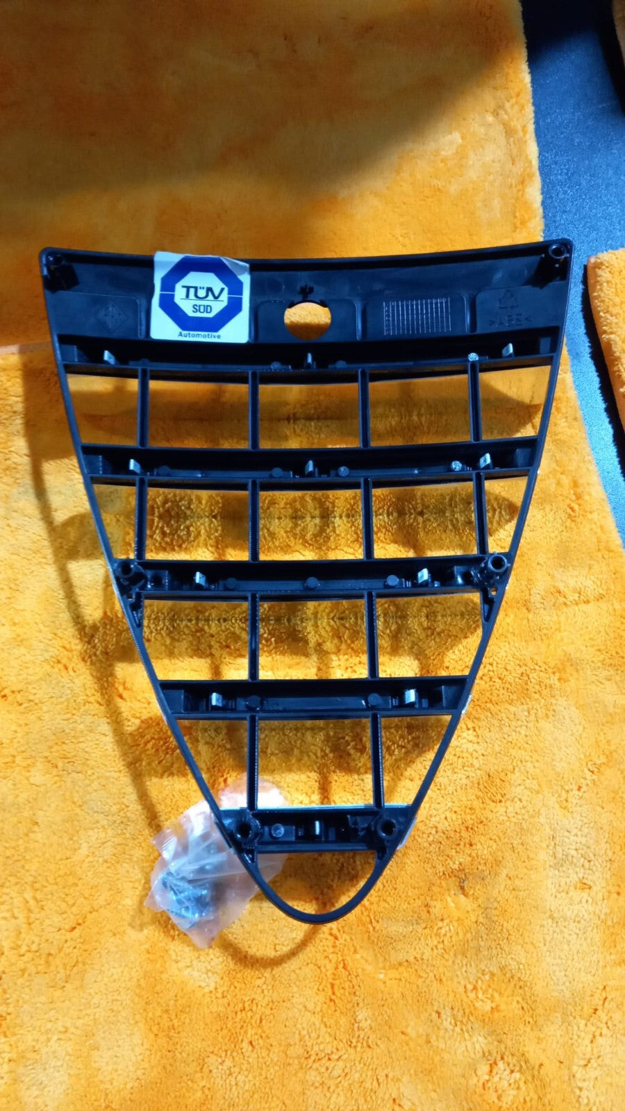 ISAM 0302510 =156058920  SCUDO CROMATO ALFA ROMEO 147 DAL 2004 IN POI