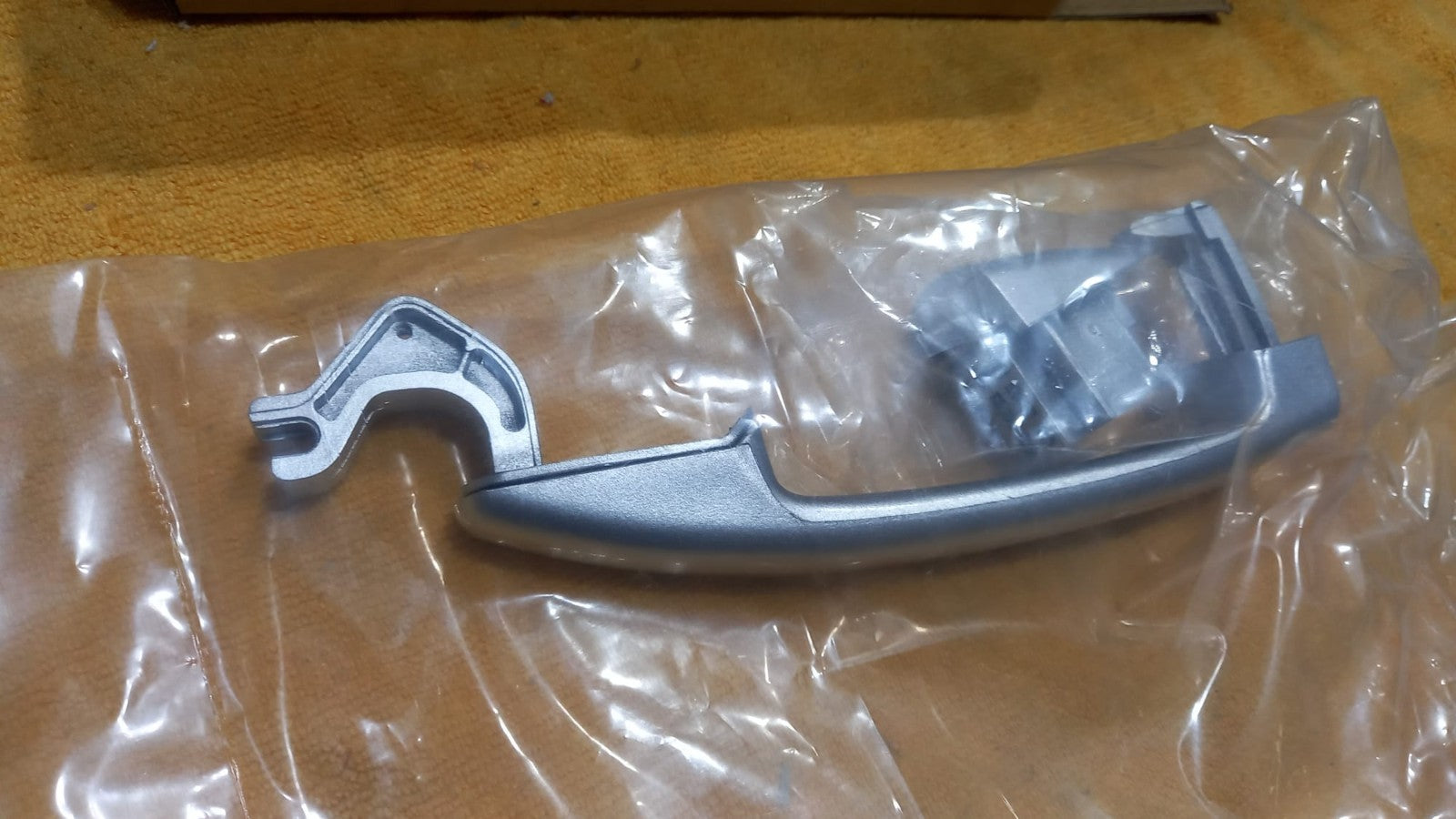PG7208017 =9101KH MANIGLIA ESTERNA PEUGEOT 3008- 5008 CITROEN C3- DS3