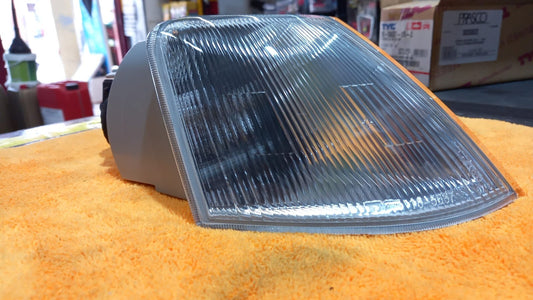 FANALE FRECCIA ANTERIORE DX DESTRA CITROEN XANTIA 1998 AL 2000