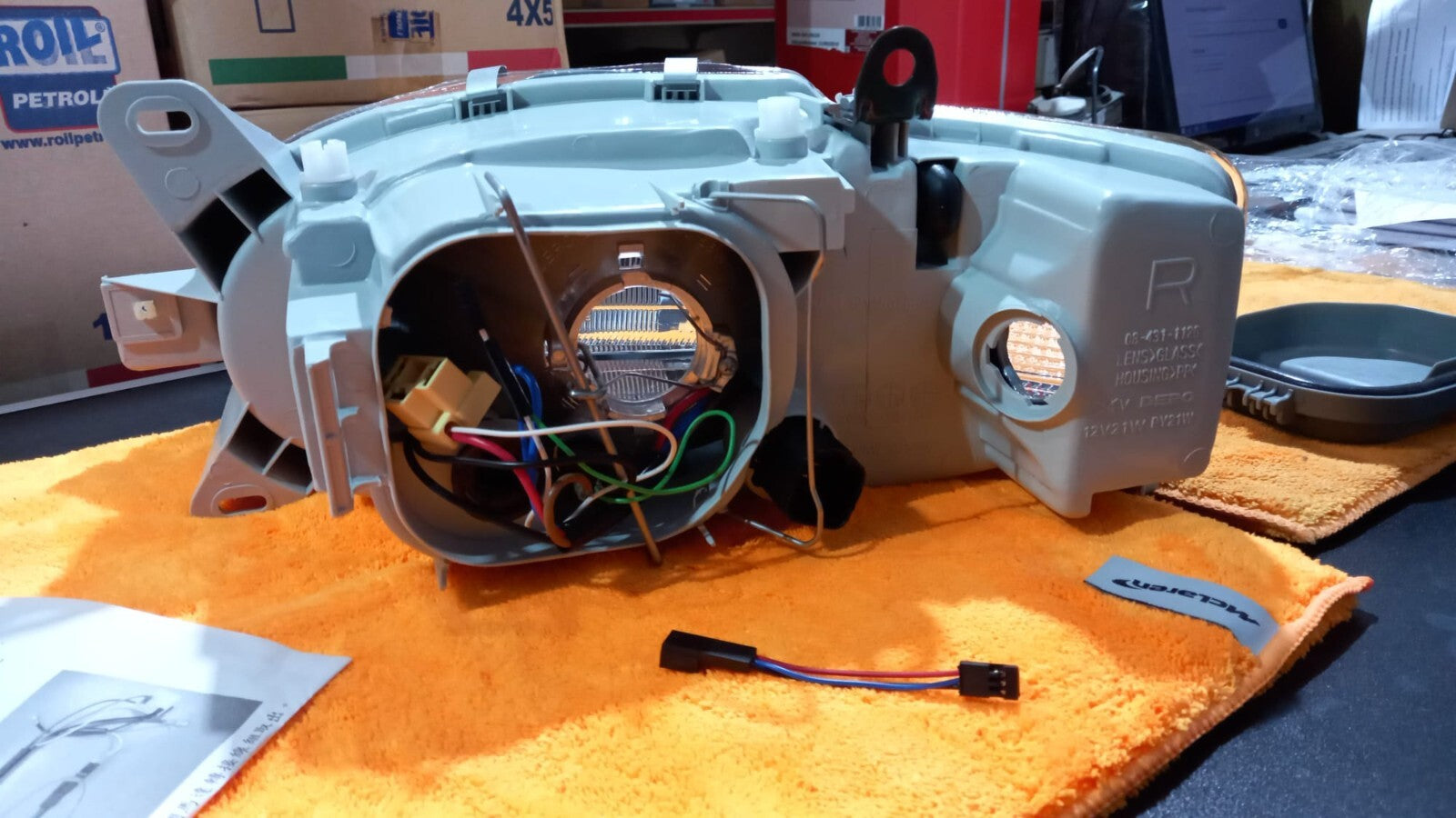 FARO FANALE PROIETTORE DX DESTRO FORD ESCORT DAL 1995 IN POI