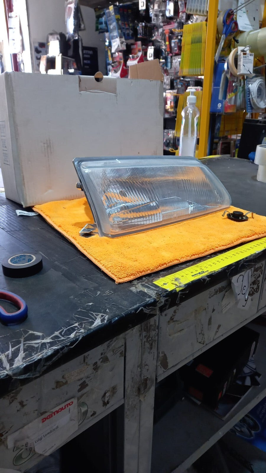 FARO PROIETTORE ANT .DX DESTRO PEUGEOT 106 DAL 1991AL AL 1996