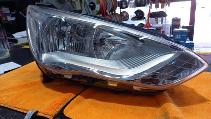 VALEO 46687 = ORIGINALE (1900174) FARO PROIETTORE DX DESTRO FORD CMAX 2015    
