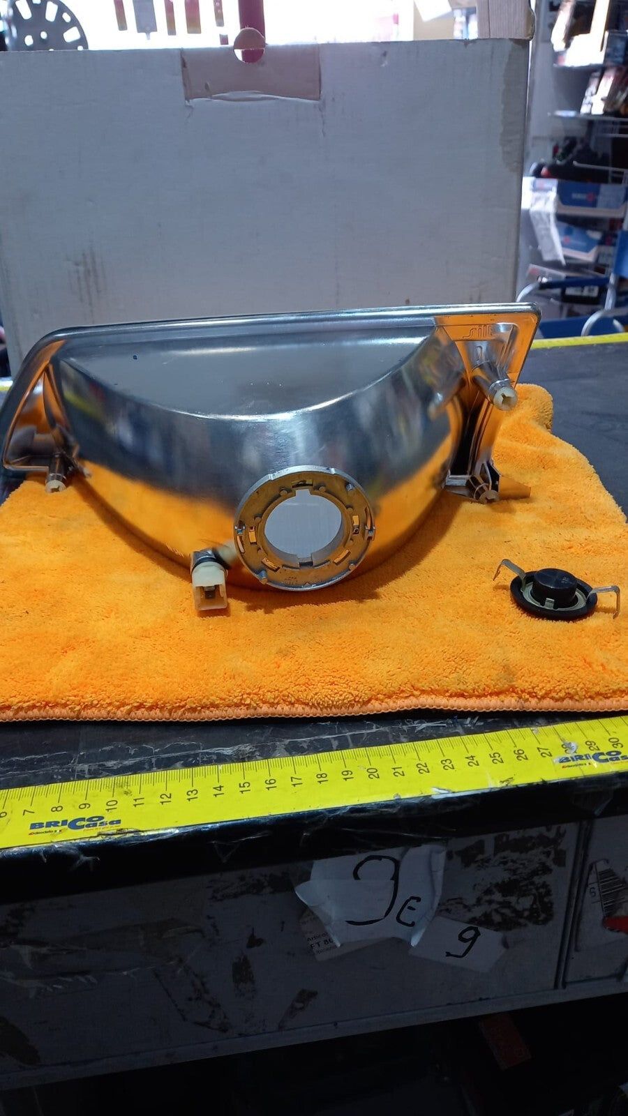 FARO PROIETTORE ANT .DX DESTRO PEUGEOT 106 DAL 1991AL AL 1996
