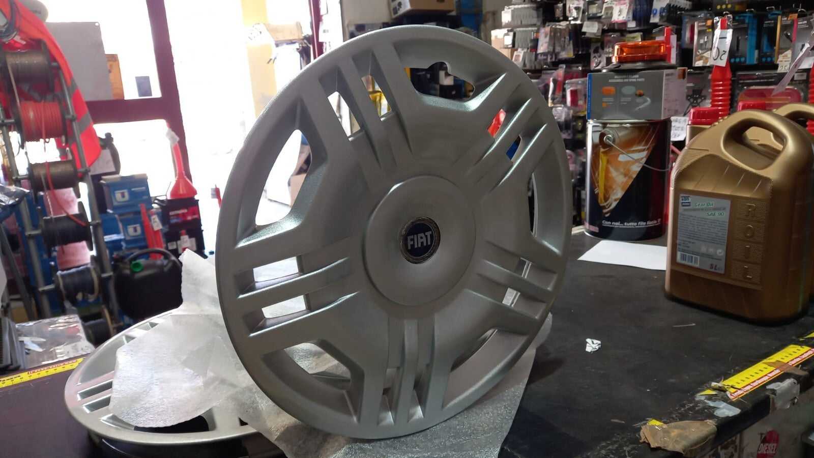 KIT 4 COPPE COPRICERCHI PER FIAT PUNTO DAL 2003 IN POI CON CERCHIO 15''