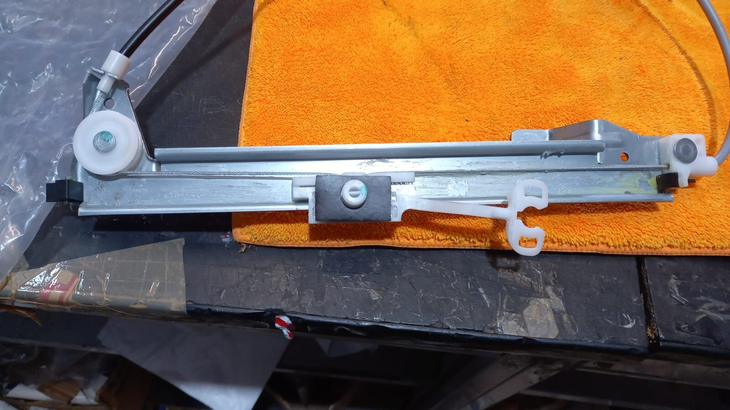 ALZAVETRO POSTERIORE DX DESTRO FIAT GRANDE PUNTO PUNTO EVO TUTTE MANUALE