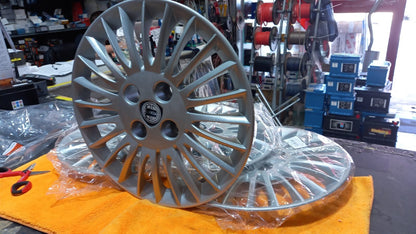 KIT 4 COPPE COPRICERCHI PER LANCIA YPSILON DAL 2003 IN POI CON CERCHIO 14''