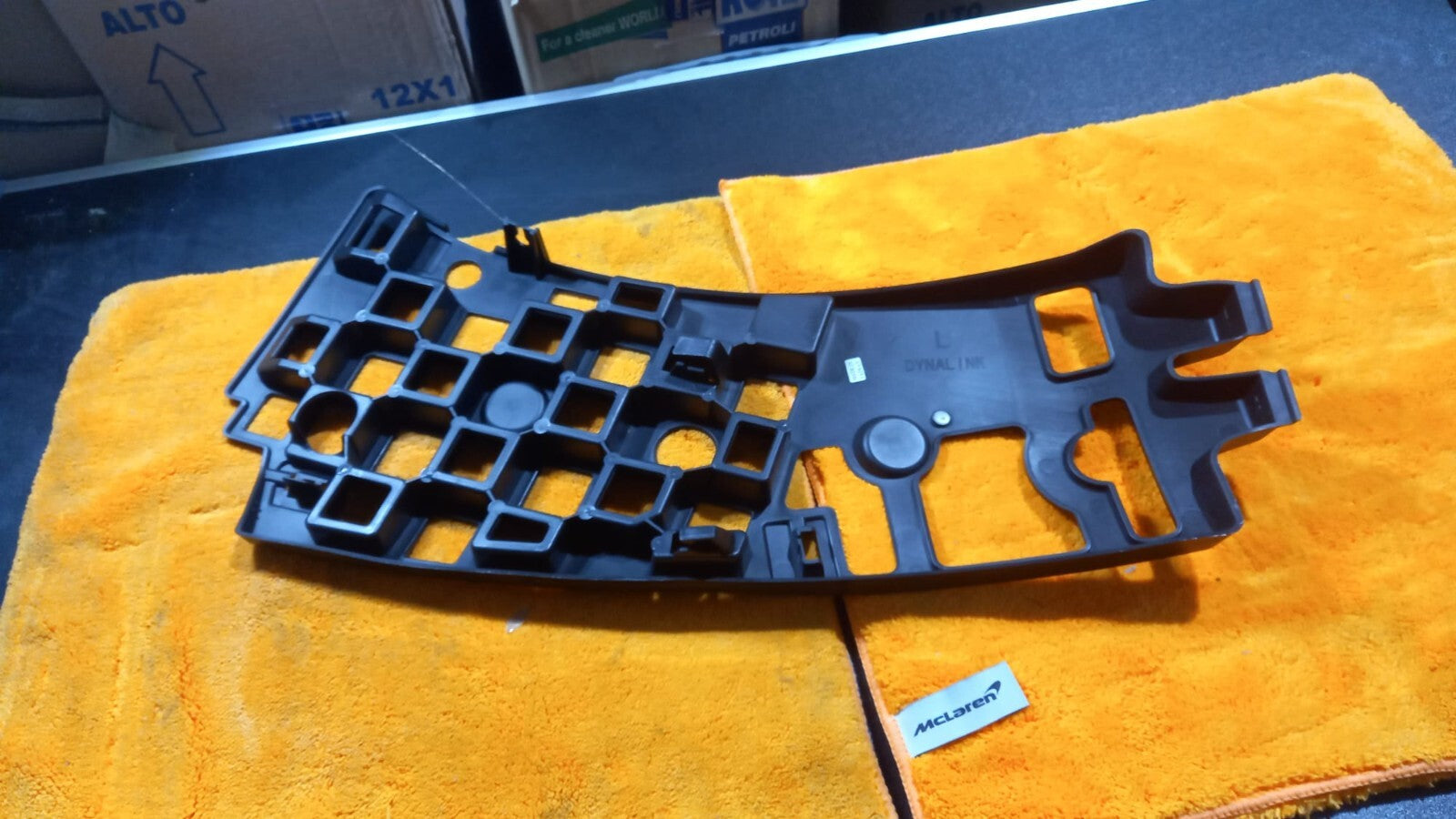 STAFFA  SX SINISTRA REGGI  PARAURTI ANTERIORE PEUGEOT 3008 DAL 2009 IN POI