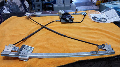 KIT ALZAVETRO-CRISTALLO ANTERIORE SX SINISTRO LAND ROVER FREELANDER DAL 1998 POI