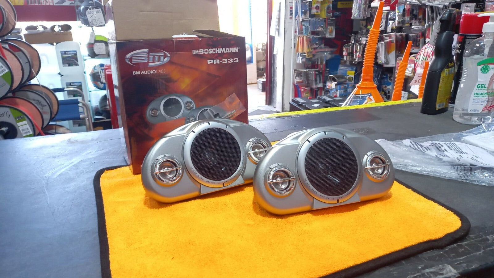 ALTOPARLANTI  120W INCASSATI PER TUTTE LE AUTO, CAMION, TIR, MEZZI AGRICOLI ,