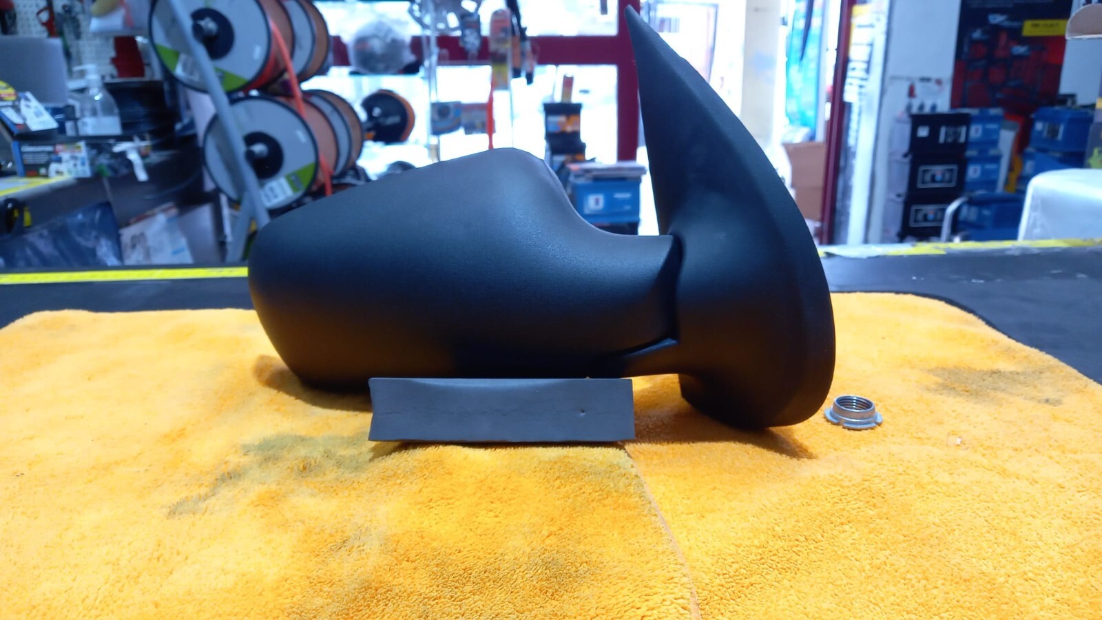 SPECCHIO RETROVISORE DX DESTRO  FIAT PUNTO DAL 1993 AL 1998