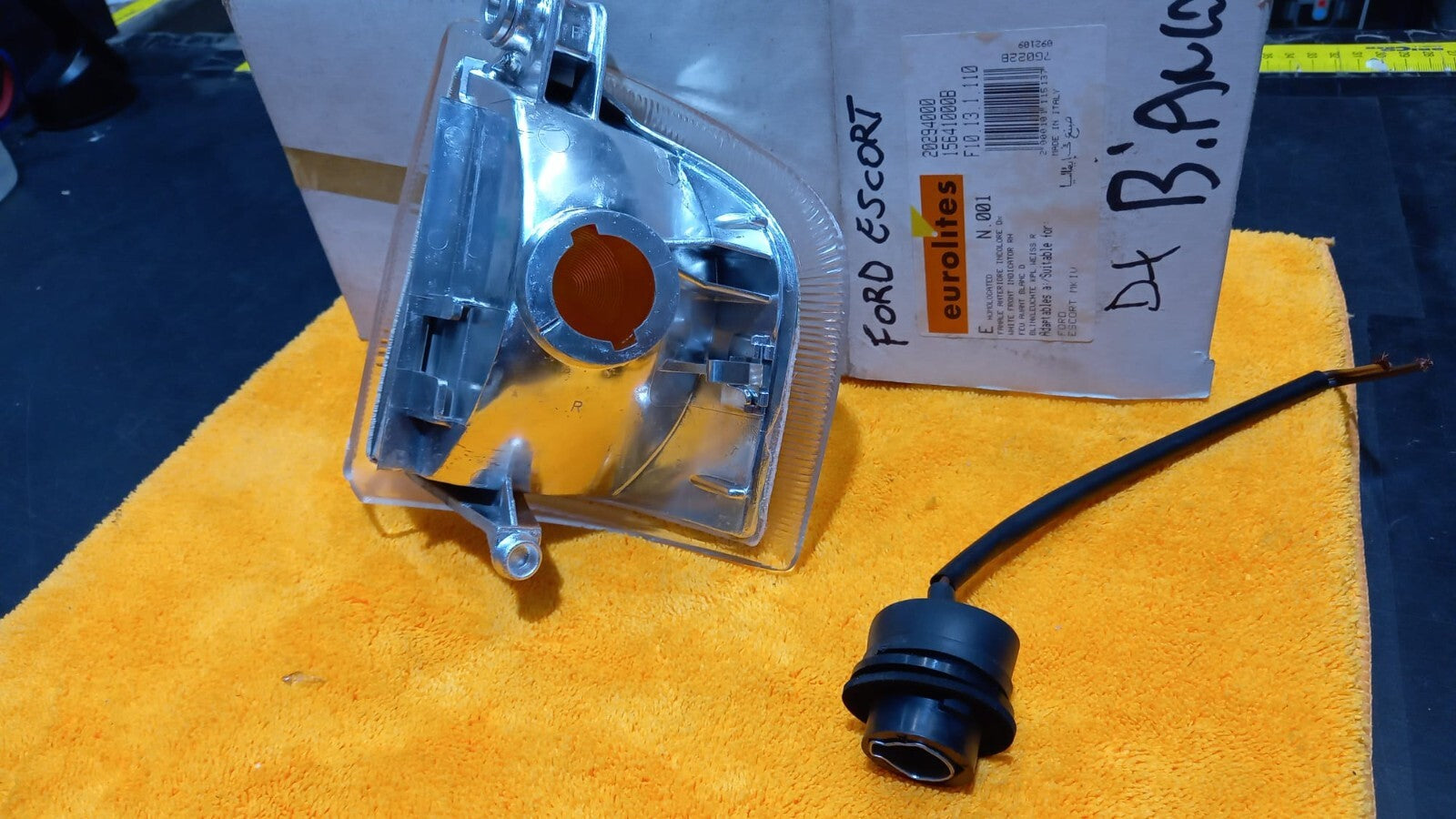 FANALE FRECCIA ANTERIORE DX DESTRA FORD ESCORT 1986 IN POI