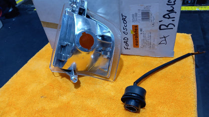 FANALE FRECCIA ANTERIORE DX DESTRA FORD ESCORT 1986 IN POI