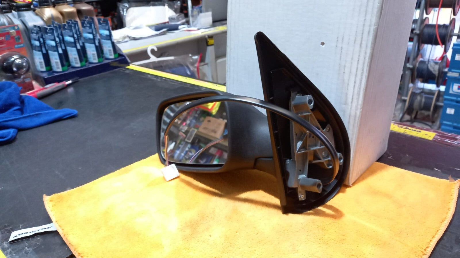 SPECCHIO RETROVISORE SX SINISTRO ELETTRICO FIAT PUNTO DAL 1993 AL 1999