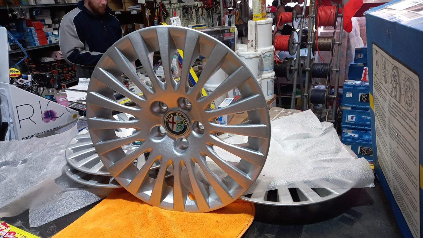 KIT 4 COPPE COPRICERCHI ALFA  ROMEO 159 TUTTE CON CERCHIO 16''