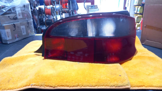 FANALE POSTERIORE DX DESTRO CITROEN SAXO DAL 1996 AL 1999
