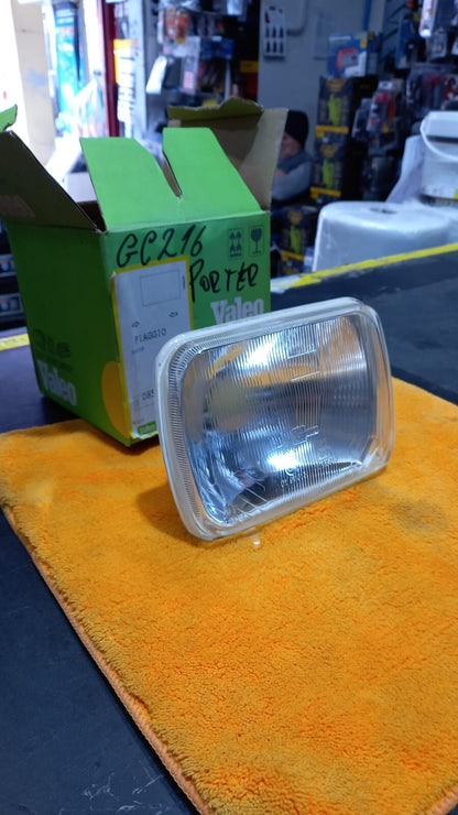 FANALE ANTERIORE PIAGGIO PORTER DESTRO E SINISTRO 1992 AL 1998 VALEO 085262