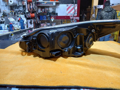 FARO,FANALE,PROIETTORE,DX DESTRO FORD FOCUS DAL 2011 AL 2013 PARABOLA CROMATA