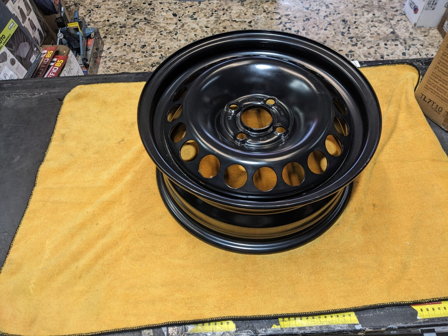 CERCHIO RUOTA IN ACCIAIO R1-1648 R15 OPEL ADAM, CORSA D, CORSA E 2006 IN POI