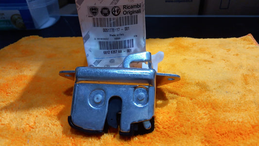51779117 SERRATURA COFANO PORTELLONE FIAT PANDA DAL 2003 IN POI