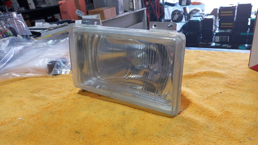 FARO FANALE PROIETTORE SX SINISTRO FIAT DUCATO DAL 1984 AL 1994