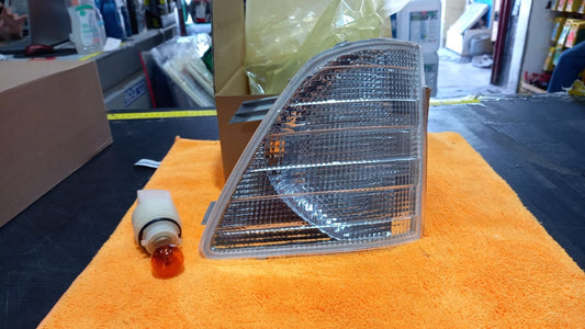 FANALE FRECCIA ANTERIORE DX DESTRA  MERCEDES SPRINTER DAL 1995 IN POI