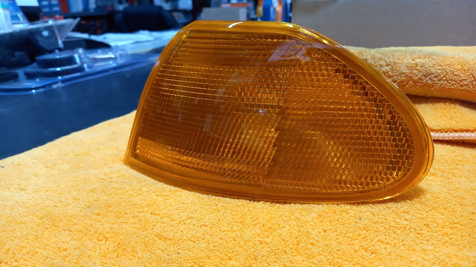 FANALE FRECCIA ANTERIORE SX SINISTRA OPEL ASTRA DAL 1991 AL 1995