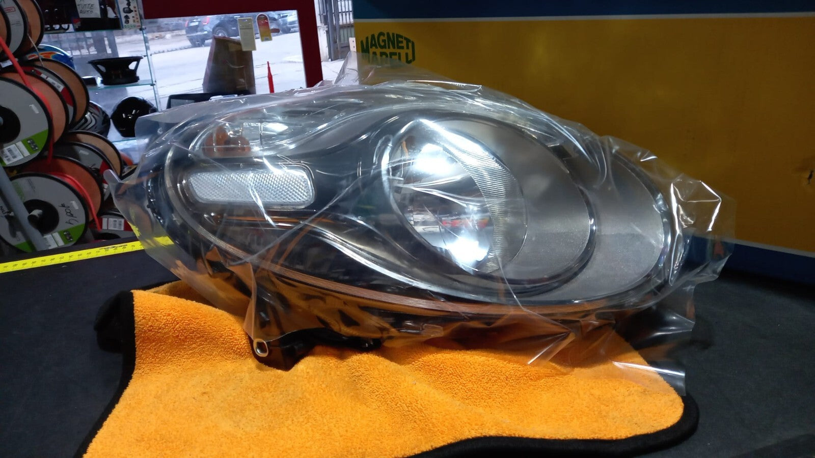 LPR091 MARELLI FARO,PROIETTORE,DX ,DESTRO, FIAT 500L DAL2017 IN POI