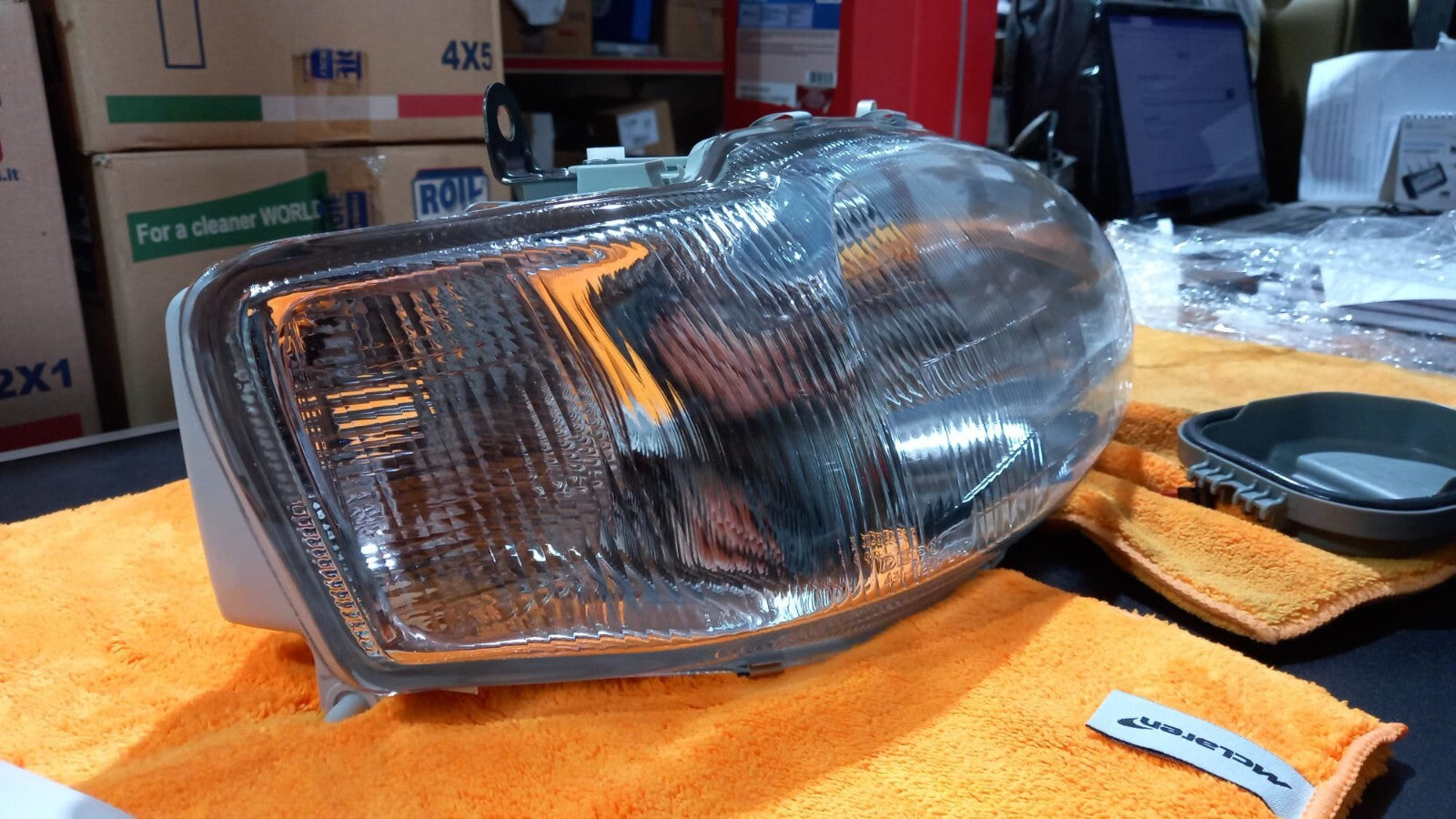 FARO FANALE PROIETTORE DX DESTRO FORD ESCORT DAL 1995 IN POI