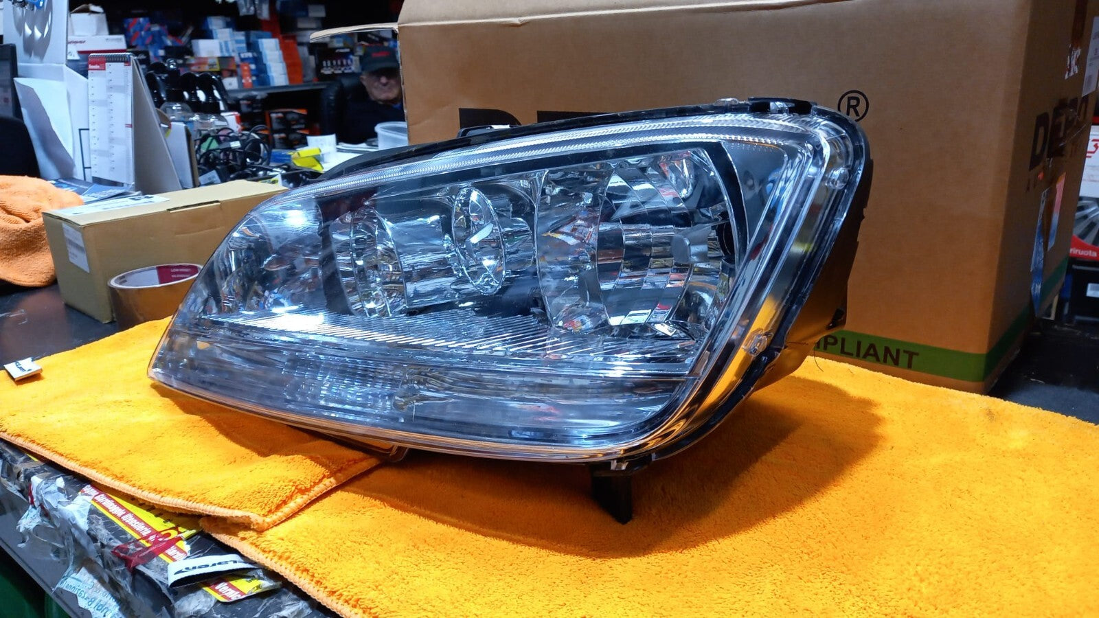 FANALE FARO PROIETTORE +FENDINEBBIA SX SINISTRO FIAT MULTIPLA =FIAT IDEA