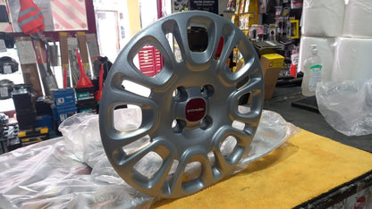 1 UNA COPPA COPRICERCHIO FIAT PANDA DAL 2012 IN POI CON CERCHIO 14