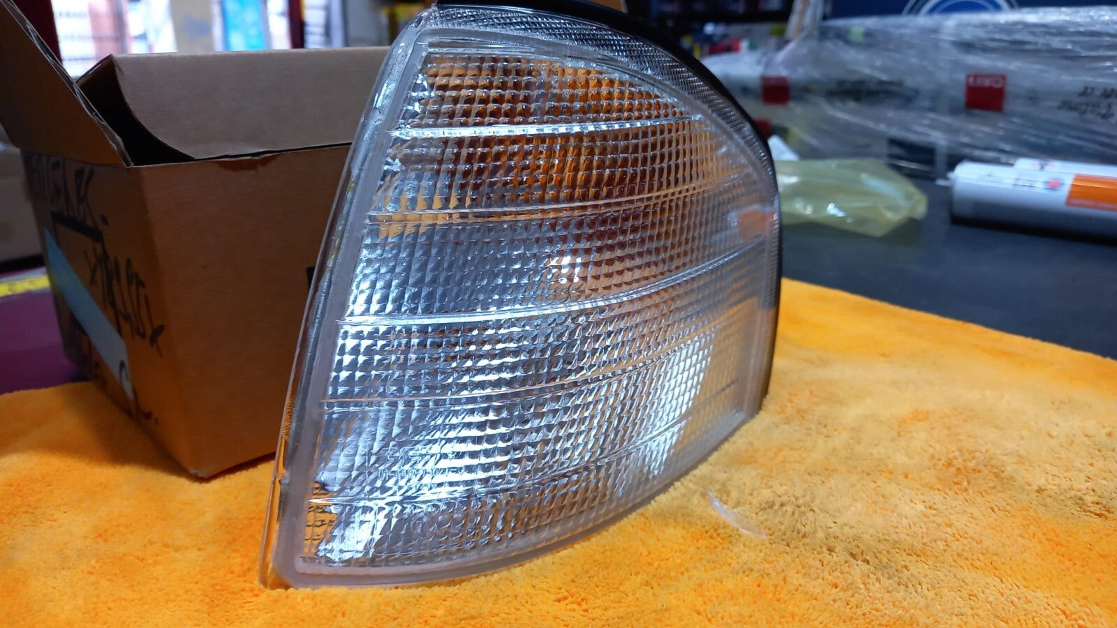 FANALE FRECCIA ATERIORE SX SINISTRA MERCEDES CLASSE C W202 06/93 AL  06/00