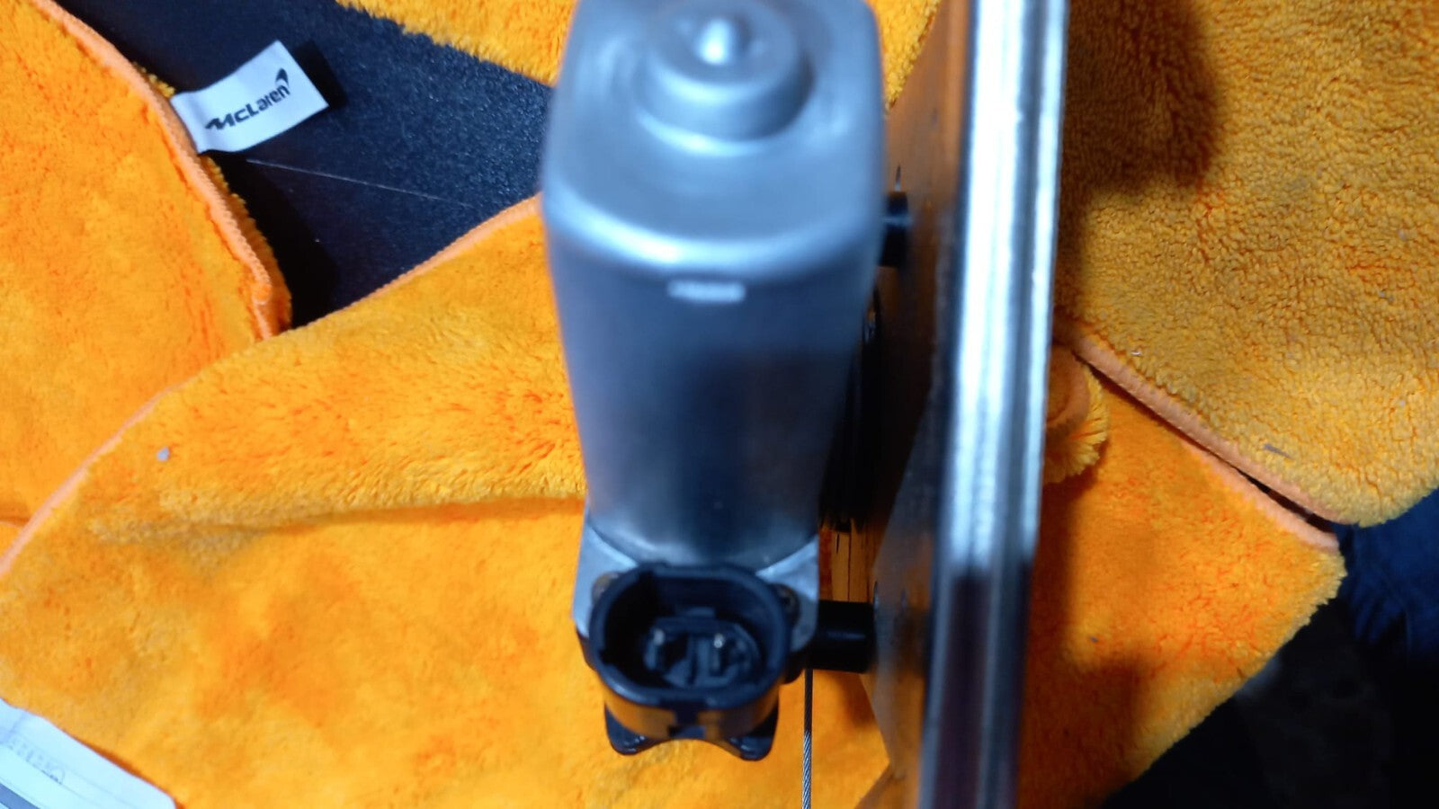 ALZAVETRO ALZACRISTALLO ANT.SX SINISTRO RENAULT MODUS =8200277577-478299-748381