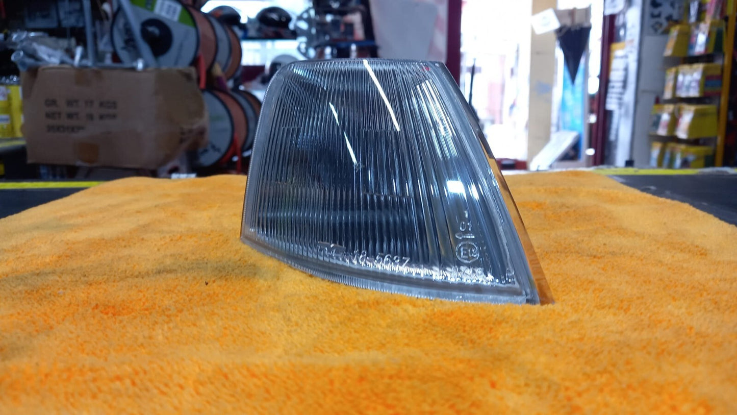 FANALE FRECCIA ANTERIORE DX DESTRA CITROEN XANTIA 1998 AL 2000