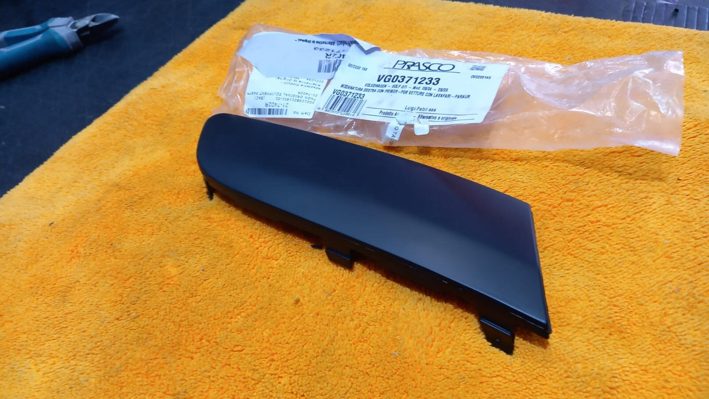 VG0371233 MODANATURA DX DESTRA PARAUTI CON LAVAFARI GOLF GTI -2004 -2009