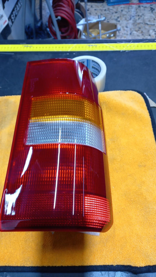 FANALE DX DESTRO POSTERIORE FIAT  SCUDO, JUMPY,EXPERT DAL 1994 AL 2006