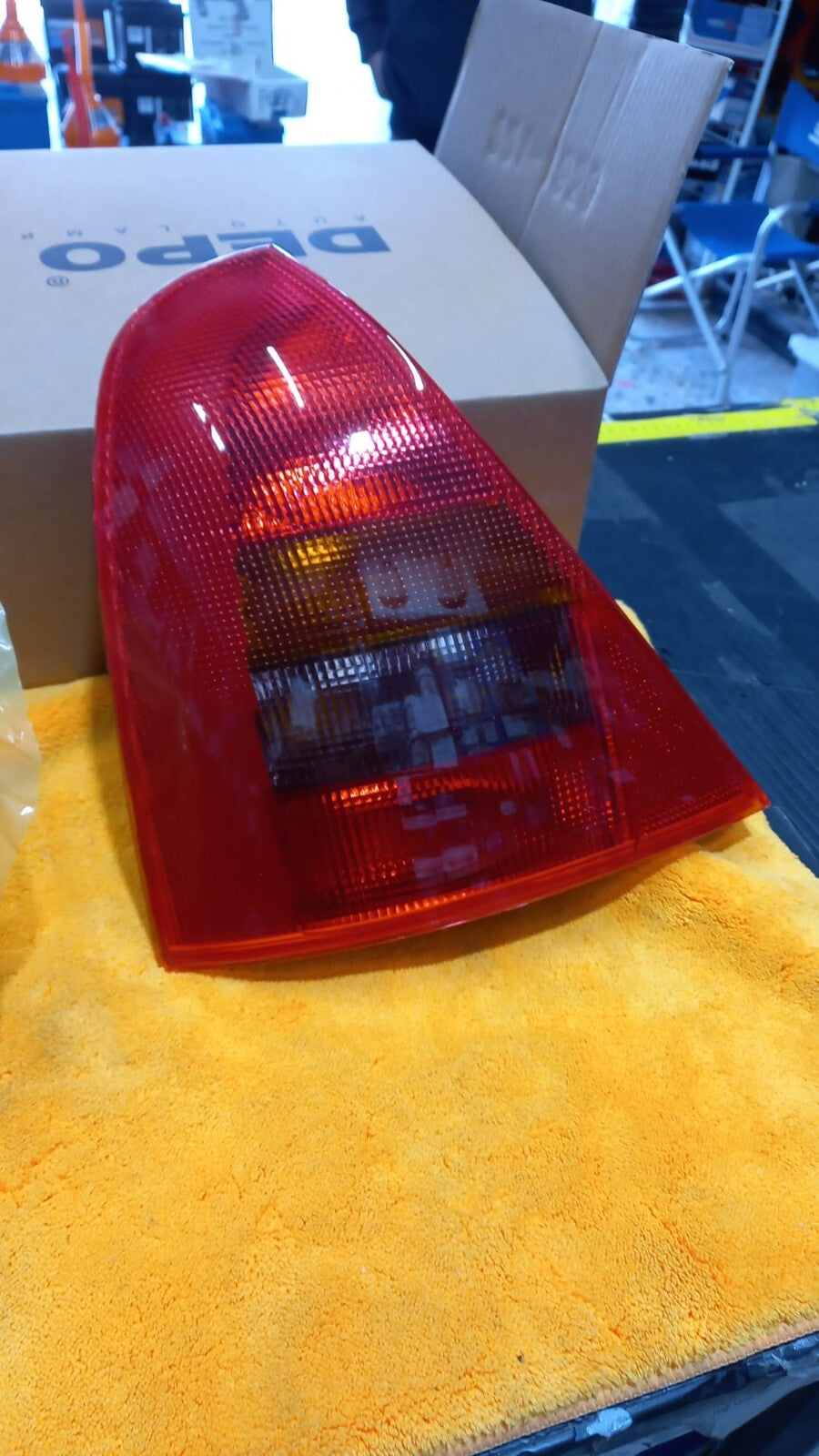 FANALE POSTERIORE SX SINISTRO RENAULT CLIO DAL 1998 AL2001
