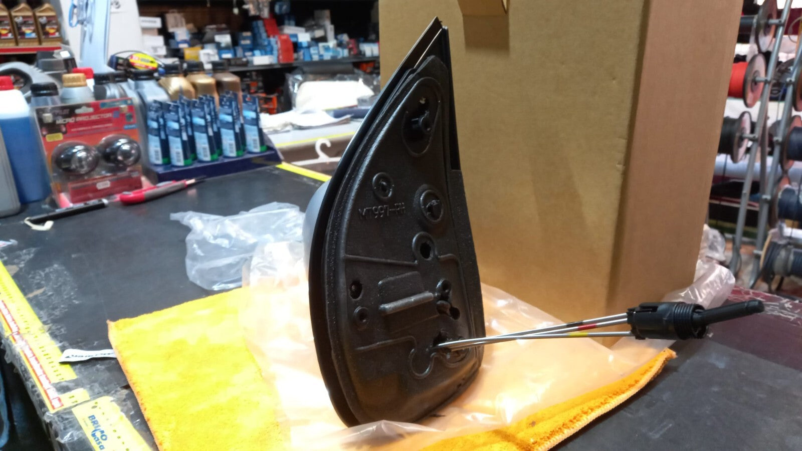 SPECCHIO RETROVISORE DX DESTRO CON PRIMER FIAT PANDA DAL 2012 IN POI
