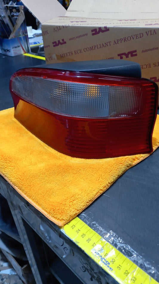 FANALE POSTERIORE DX DESTRO CITROEN SAXO DAL 1999 AL 2002
