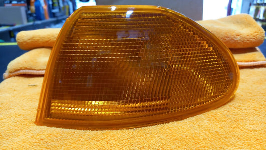 FANALE FRECCIA ANTERIORE SX SINISTRA OPEL ASTRA DAL 1991 AL 1995
